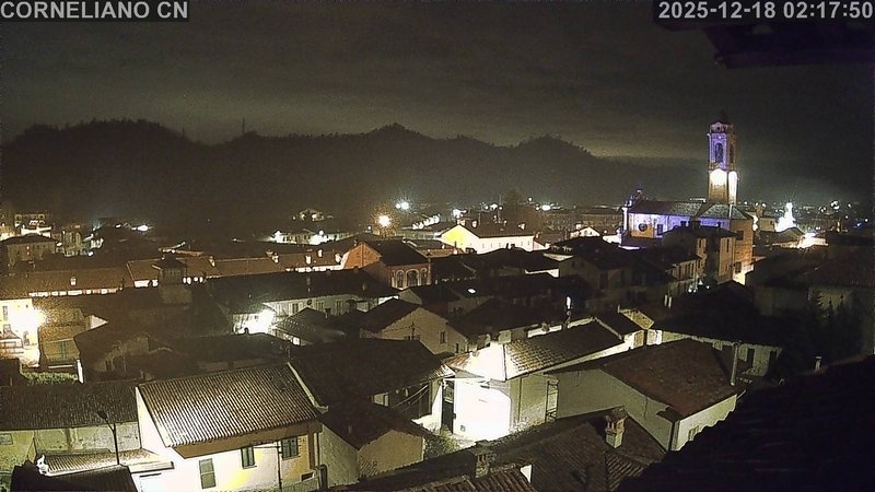 immagine della webcam nei dintorni di Cossano Belbo: webcam Corneliano d'Alba