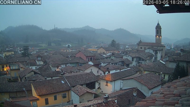 immagine della webcam nei dintorni di Albaretto della Torre: webcam Corneliano d'Alba