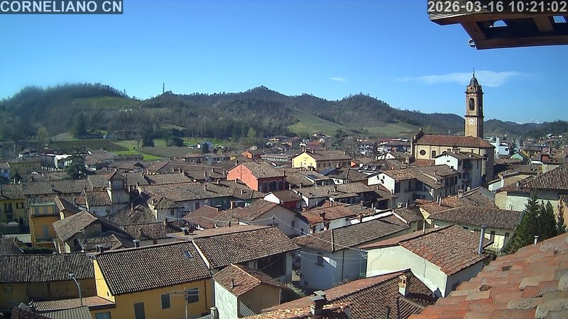 immagine della webcam nei dintorni di Magliano Alfieri: webcam Corneliano d'Alba