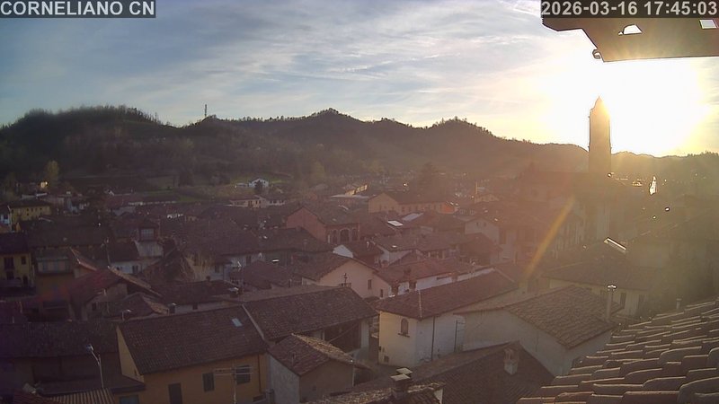 immagine della webcam nei dintorni di Carmagnola: webcam Corneliano d'Alba
