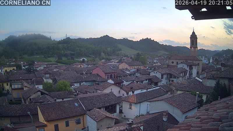 immagine della webcam nei dintorni di Arguello: webcam Corneliano d'Alba