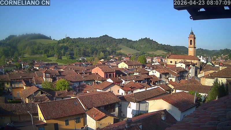 immagine della webcam nei dintorni di Sinio: webcam Corneliano d'Alba