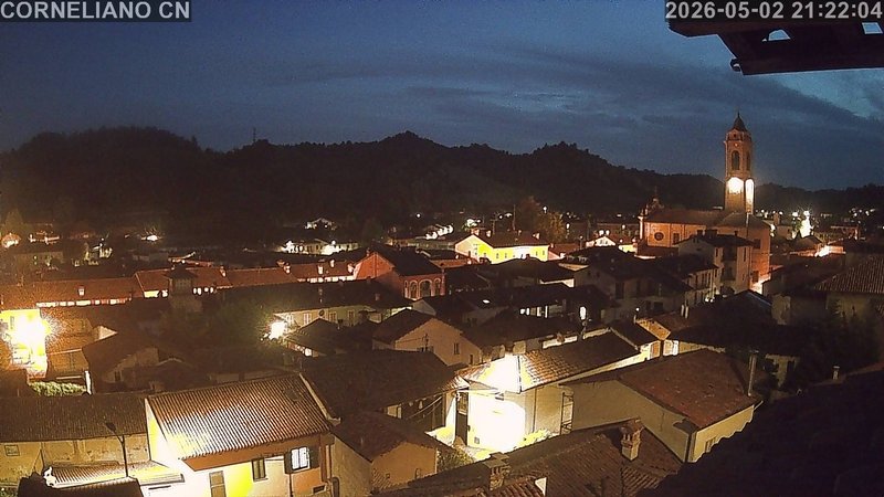 immagine della webcam nei dintorni di Cossano Belbo: webcam Corneliano d'Alba