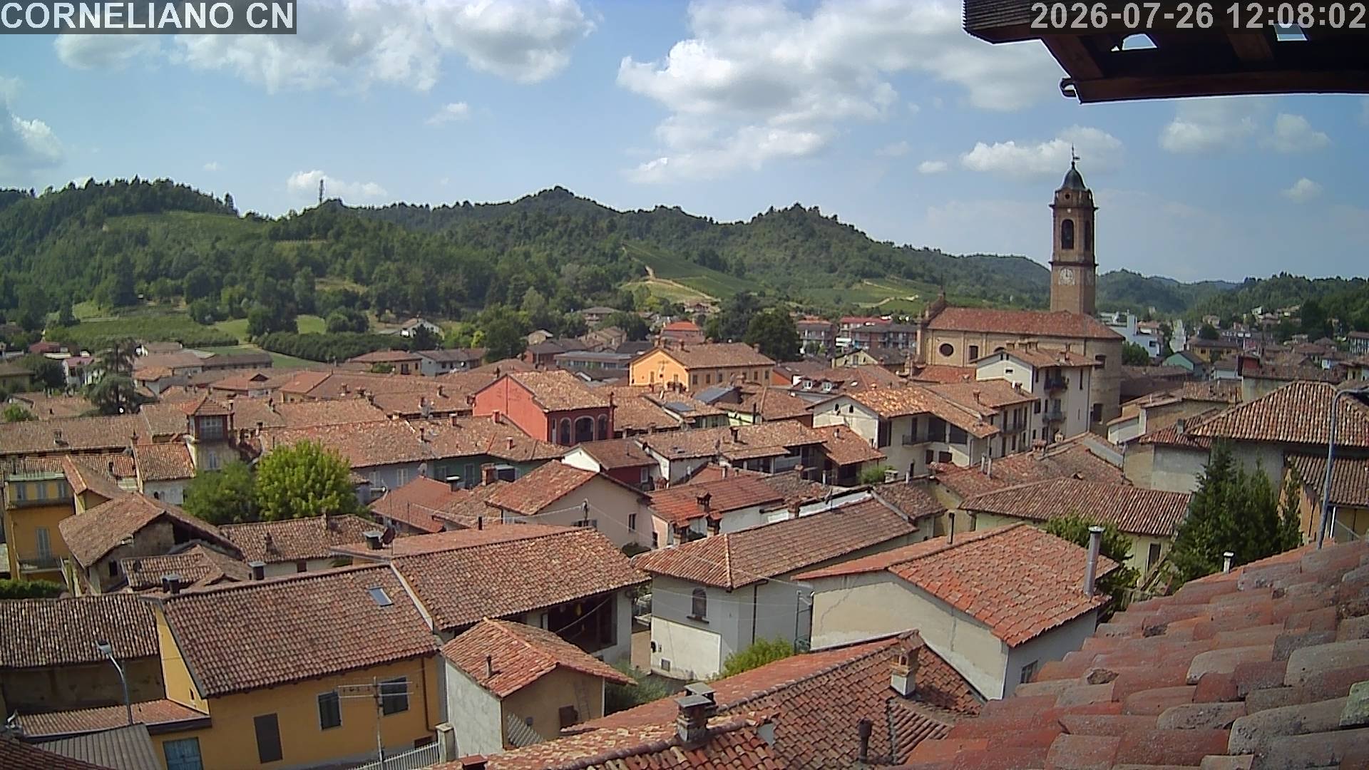 immagine della webcam nei dintorni di Sinio: webcam Corneliano d'Alba