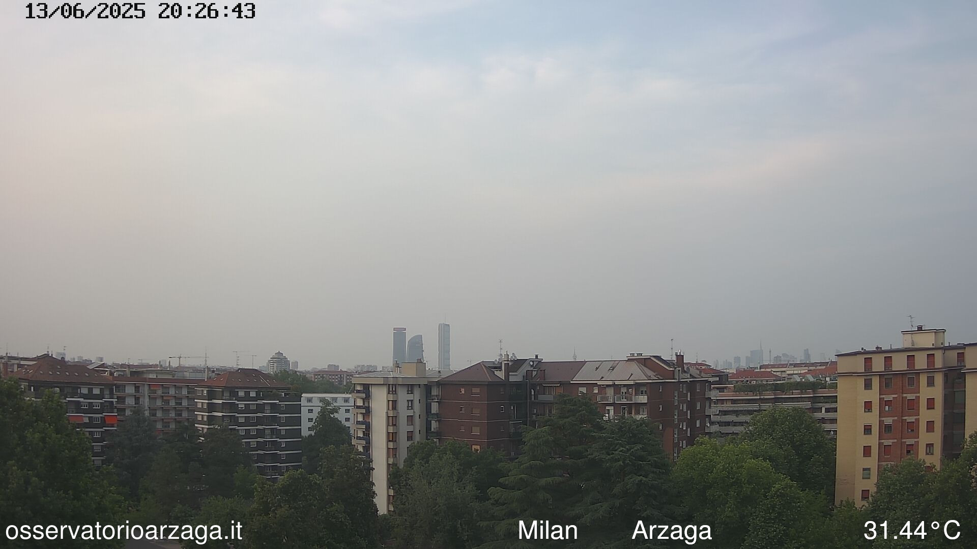 immagine della webcam nei dintorni di Gaggiano: webcam Milano Arzaga