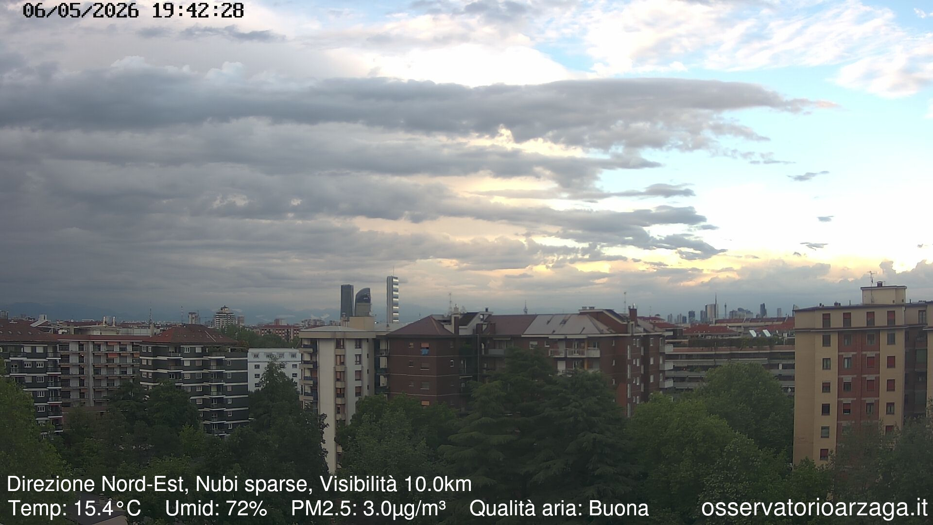 immagine della webcam nei dintorni di Gaggiano: webcam Milano Arzaga