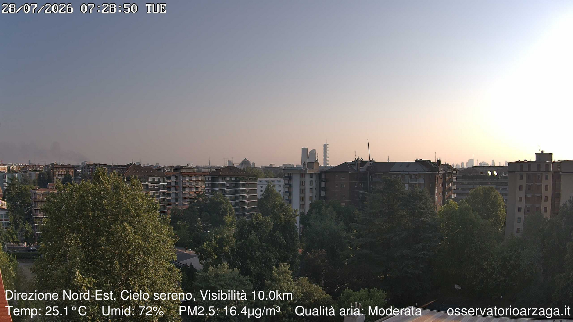 immagine della webcam nei dintorni di Milano Duomo: webcam Milano Arzaga