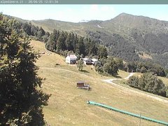 view from Alpe di Mera - Arrivo pista Baita e campo scuola on 2025-06-28