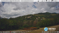 view from San Benedetto in Alpe on 2025-08-25