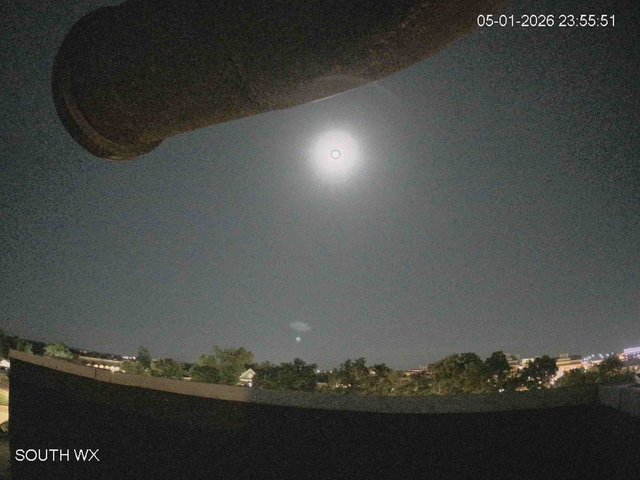 time-lapse frame, University Place Apartments - South Weather webcam