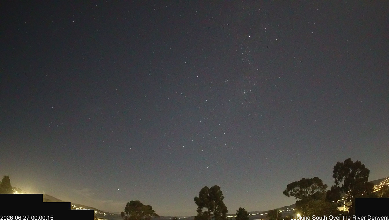 time-lapse frame, Aurora Cam Tasmania webcam