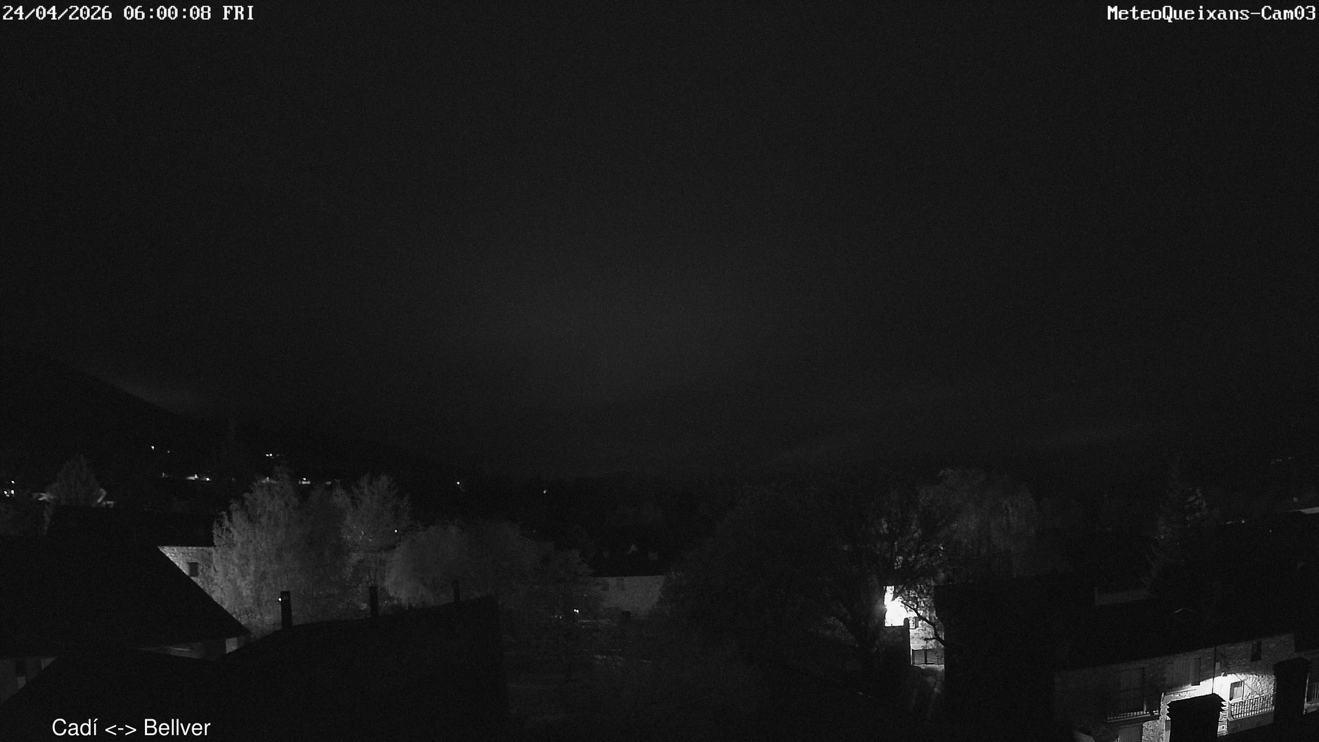 time-lapse frame, 2026-04-24 06:00-20:00 webcam