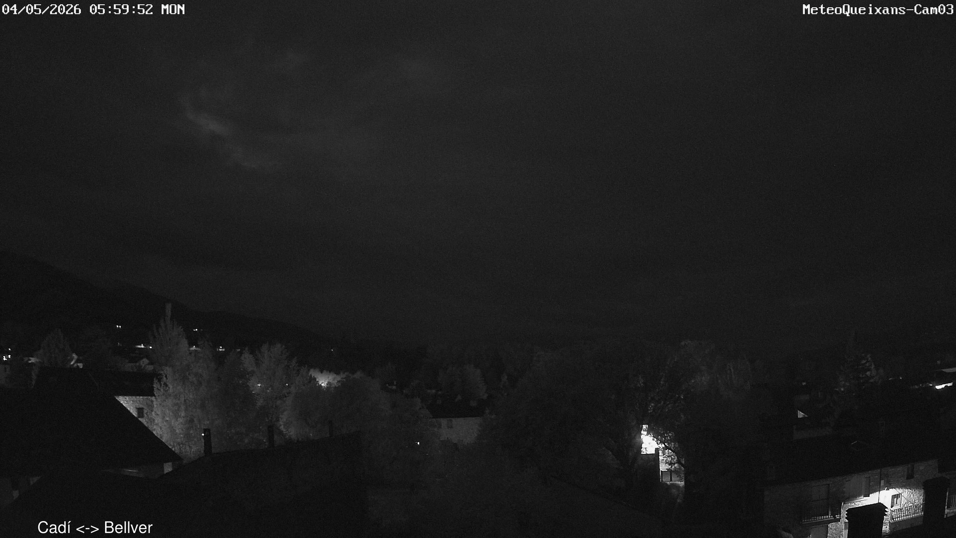 time-lapse frame, 2026-05-04 06:00-20:00 webcam