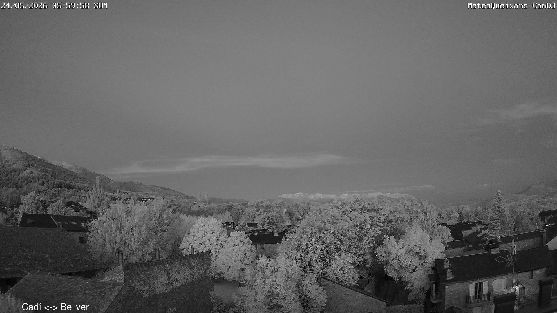 time-lapse frame, 2026-05-24 06:00-20:00 webcam
