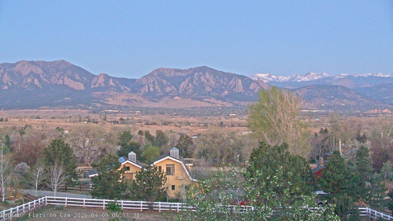 time-lapse frame, Louisville Flatirons time-lapse webcam