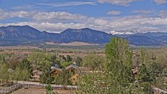 view from Louisville Flatirons time-lapse on 2026-04-16