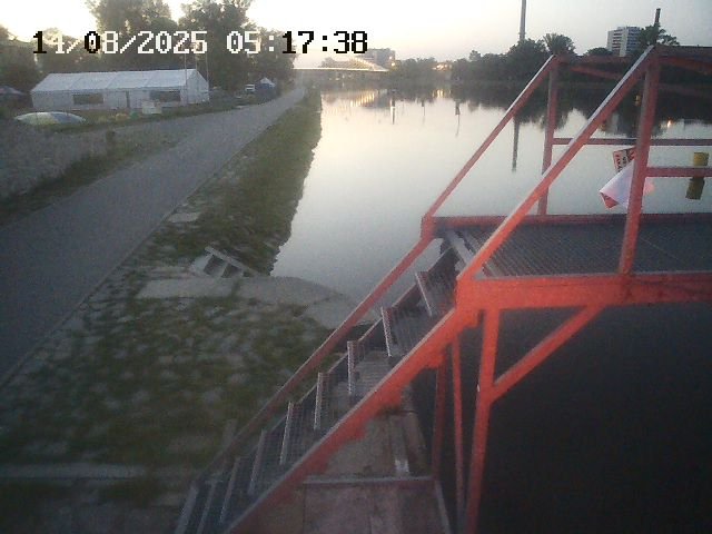 time-lapse frame, Troja - Warm Up webcam