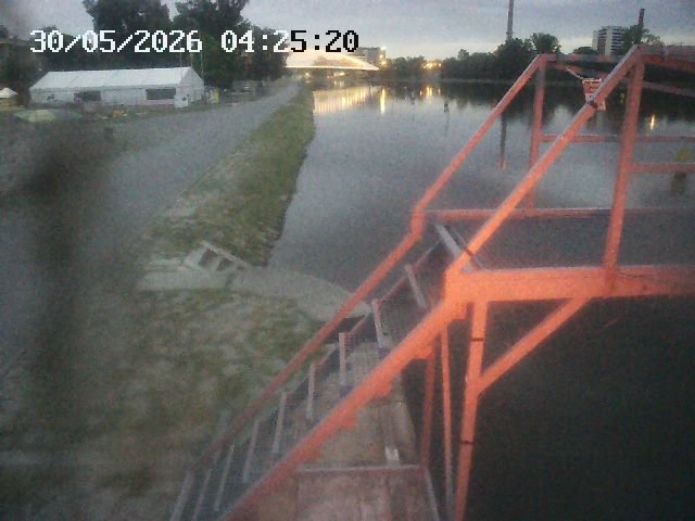 time-lapse frame, Troja - Warm Up webcam