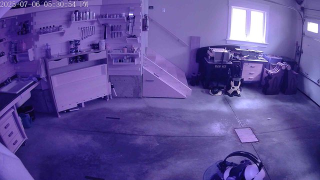 GarageCam animated GIF