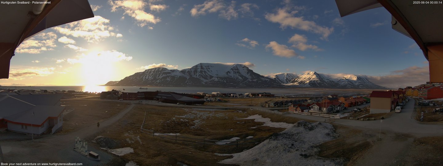 time-lapse frame, Hurtigruten Svalbard - Hiorthfjellet webcam