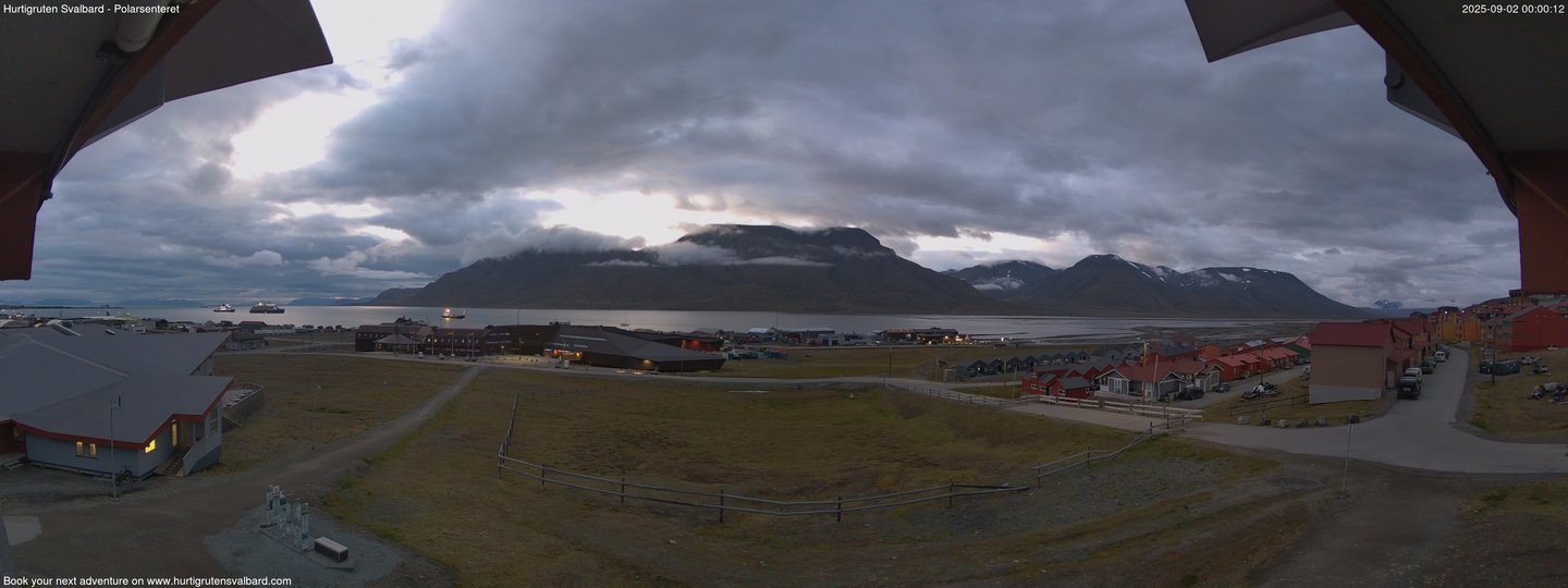 time-lapse frame, Hurtigruten Svalbard - Hiorthfjellet webcam