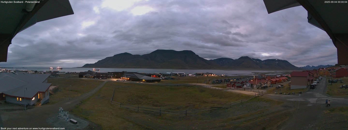 time-lapse frame, Hurtigruten Svalbard - Hiorthfjellet webcam