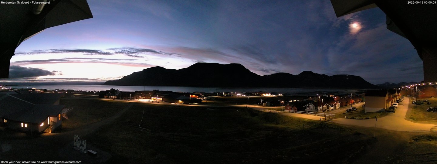 time-lapse frame, Hurtigruten Svalbard - Hiorthfjellet webcam