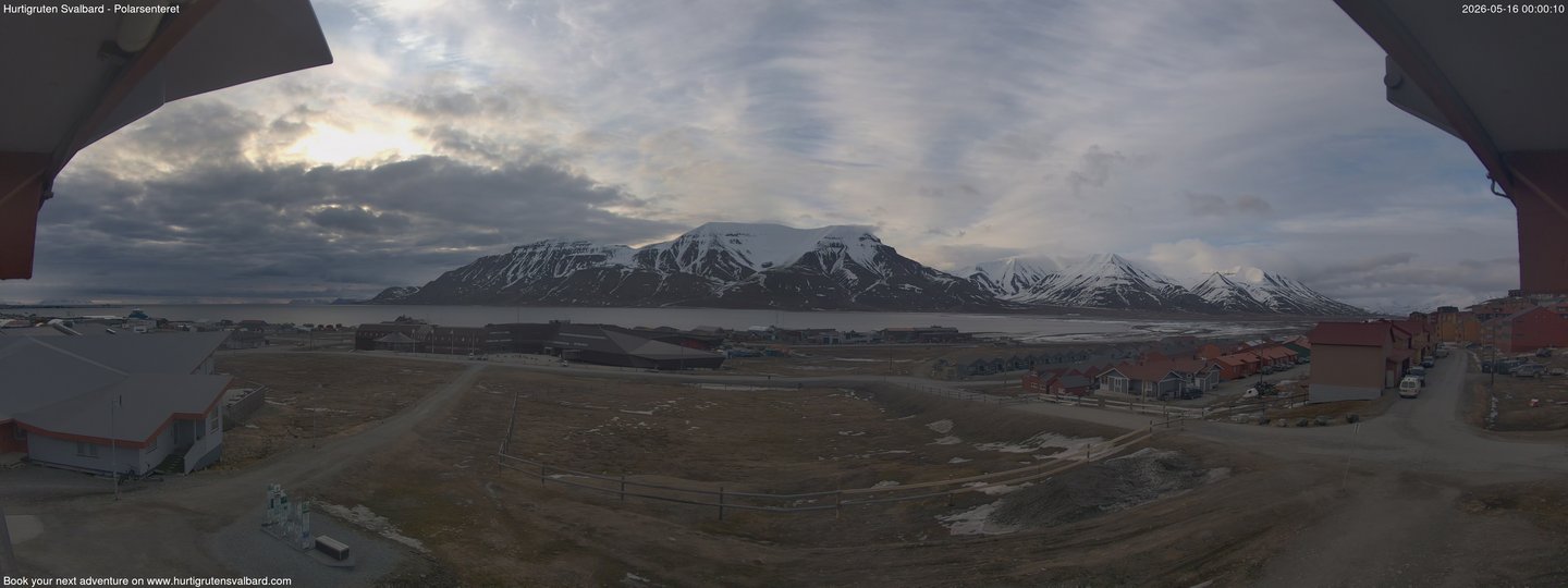 time-lapse frame, Hurtigruten Svalbard - Hiorthfjellet webcam