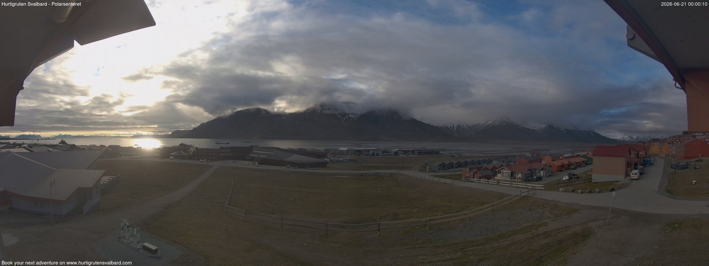 time-lapse frame, Hurtigruten Svalbard - Hiorthfjellet webcam
