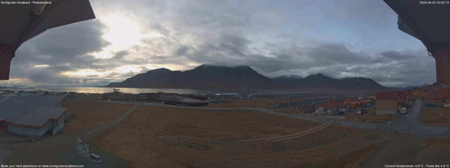 time-lapse frame, Hurtigruten Svalbard - Hiorthfjellet webcam