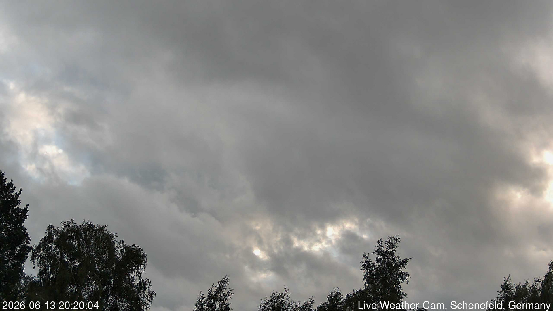 time-lapse frame, 2026-06-13 20:20-22:50 webcam