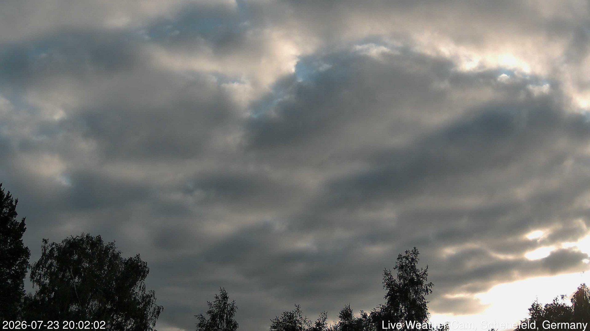 time-lapse frame, 2026-07-23 20:02-22:32 webcam