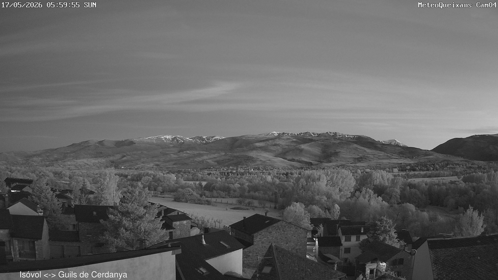 time-lapse frame, 2026-05-17 06:00-20:00 webcam