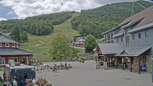 view from Sugarbush Gate House Plaza Scenic on 2026-08-22