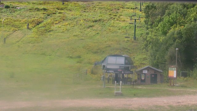 time-lapse frame, Tremblant Nord Base webcam