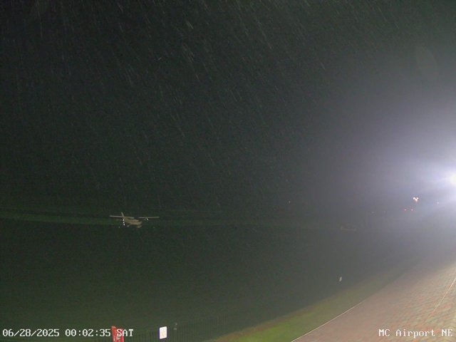 time-lapse frame, Mifflin County Airport (east) webcam