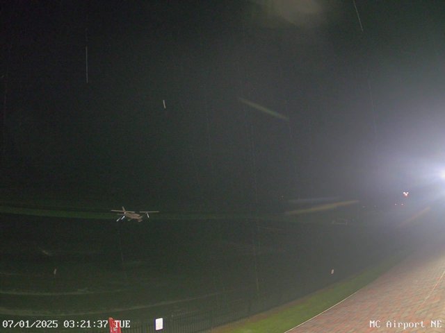 time-lapse frame, Mifflin County Airport (east) webcam
