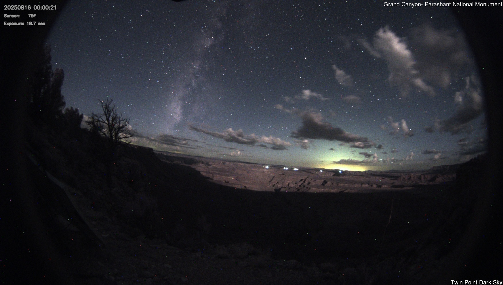 time-lapse frame, Twin Point - Dark Sky webcam