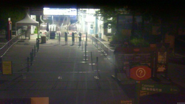 time-lapse frame, Tremblant Base Sud webcam