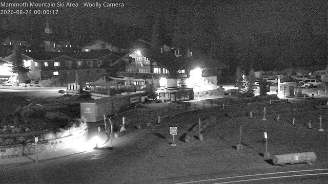 time-lapse frame, Mammoth Main Lodge Woolly webcam