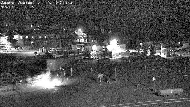 time-lapse frame, Mammoth Main Lodge Woolly webcam