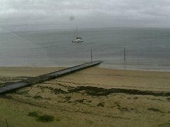 view from Cowes Yacht Club - North on 2025-07-02