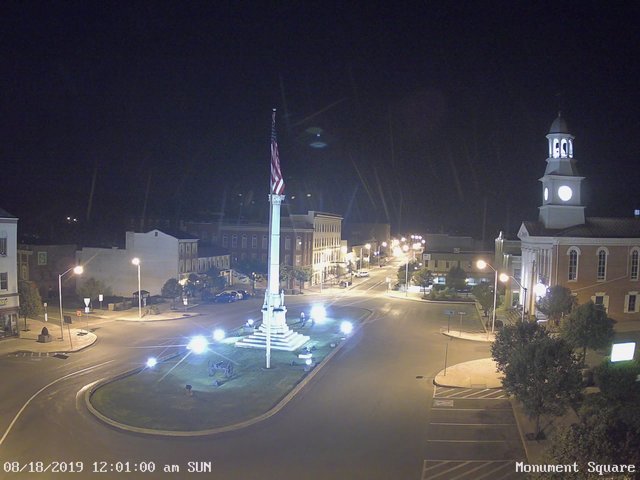 time-lapse frame, 13 East Market Street - Lewistown PA (west) webcam