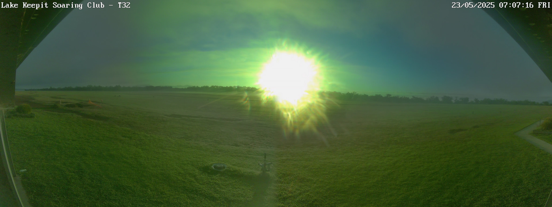 time-lapse frame, Lake Keepit Soaring Club T32 webcam