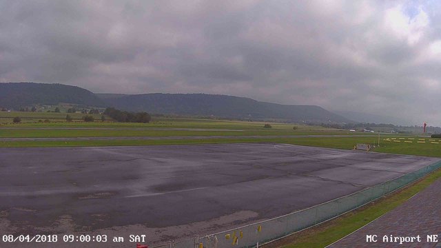 time-lapse frame, Mifflin County Airport (east) webcam