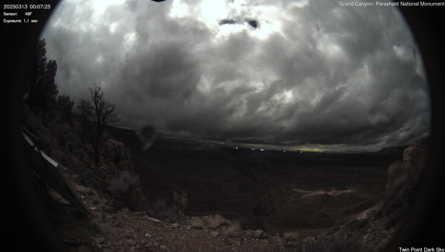 time-lapse frame, Twin Point - Dark Sky webcam