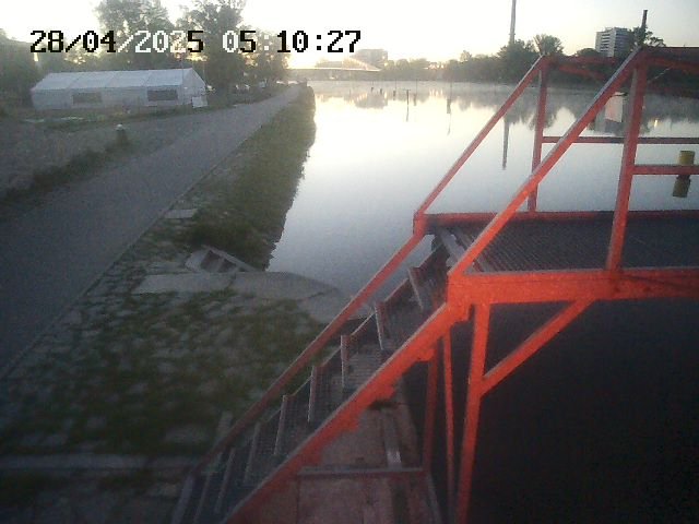 time-lapse frame, Troja - Warm Up webcam