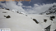 view from Rifugio Branca  Cevedale on 2024-04-30