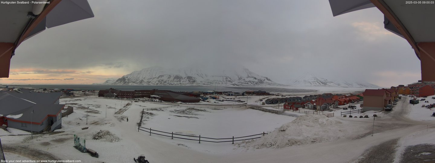 time-lapse frame, Hurtigruten Svalbard - Hiorthfjellet webcam