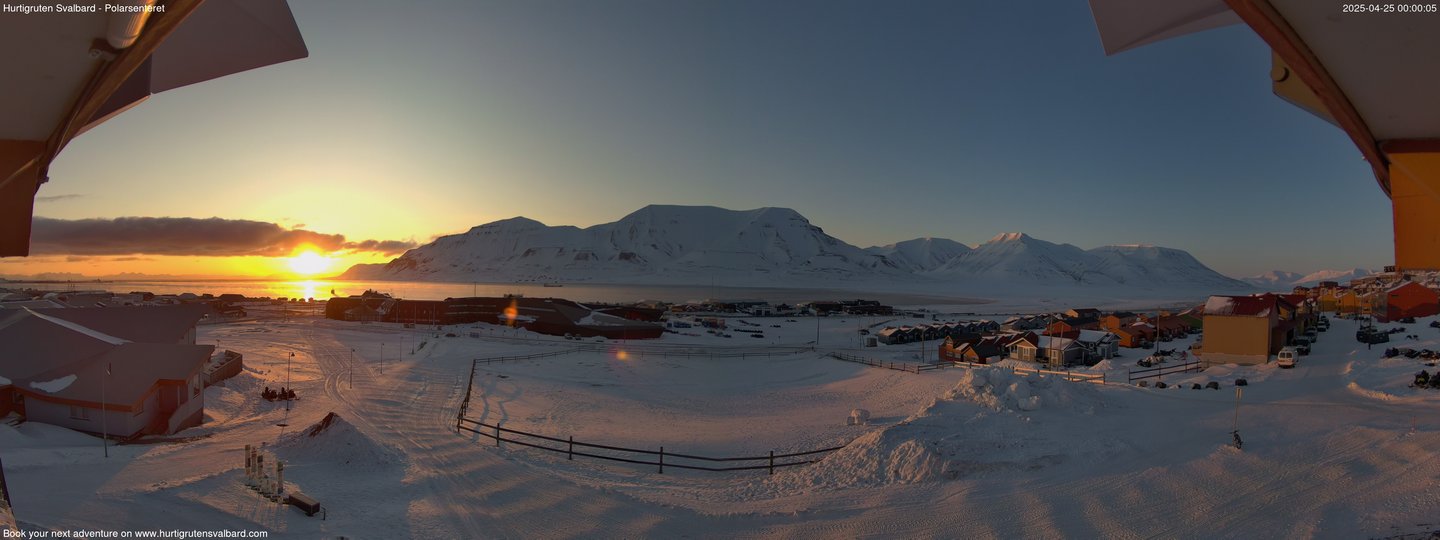 time-lapse frame, Hurtigruten Svalbard - Hiorthfjellet webcam
